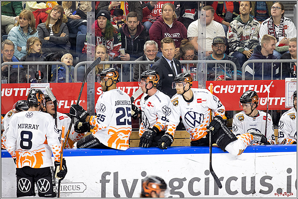PENNY DEL;  Kölner Haie - Grizzly Wolfsburg; Köln, 21.09.2022